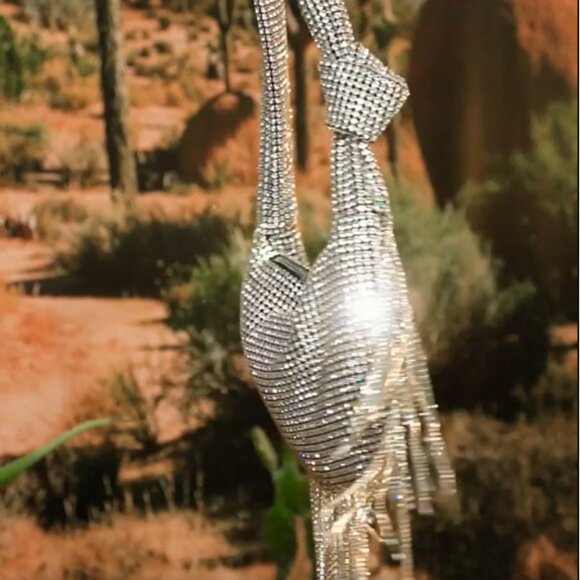 L ARTISTE SILVER RHINSTONE CRYSTAL FRINGED KNOTTED HANDLE HAND BAG - Picture 7 of 9